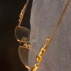 Gold Cartier eyewear unisex, can offer 35% off purchase
